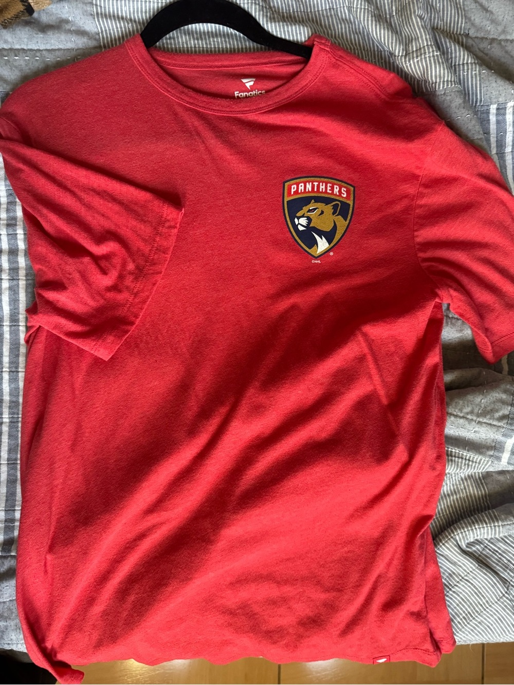 Fanatics Red Panthers Short Sleeve Kids Tee with Crest